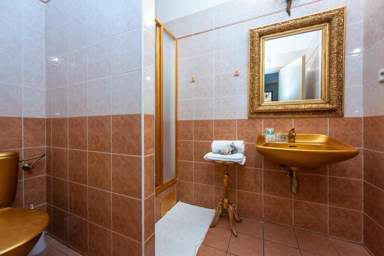 Bank Invest Apartmens - Old Town Apartment Prague Exterior photo