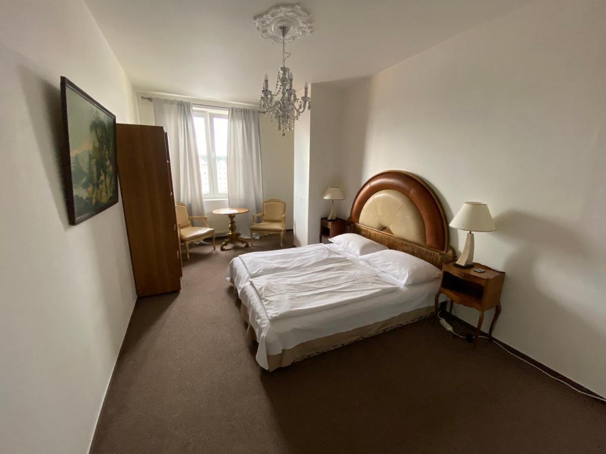 Bank Invest Apartmens - Old Town Apartment Prague Exterior photo